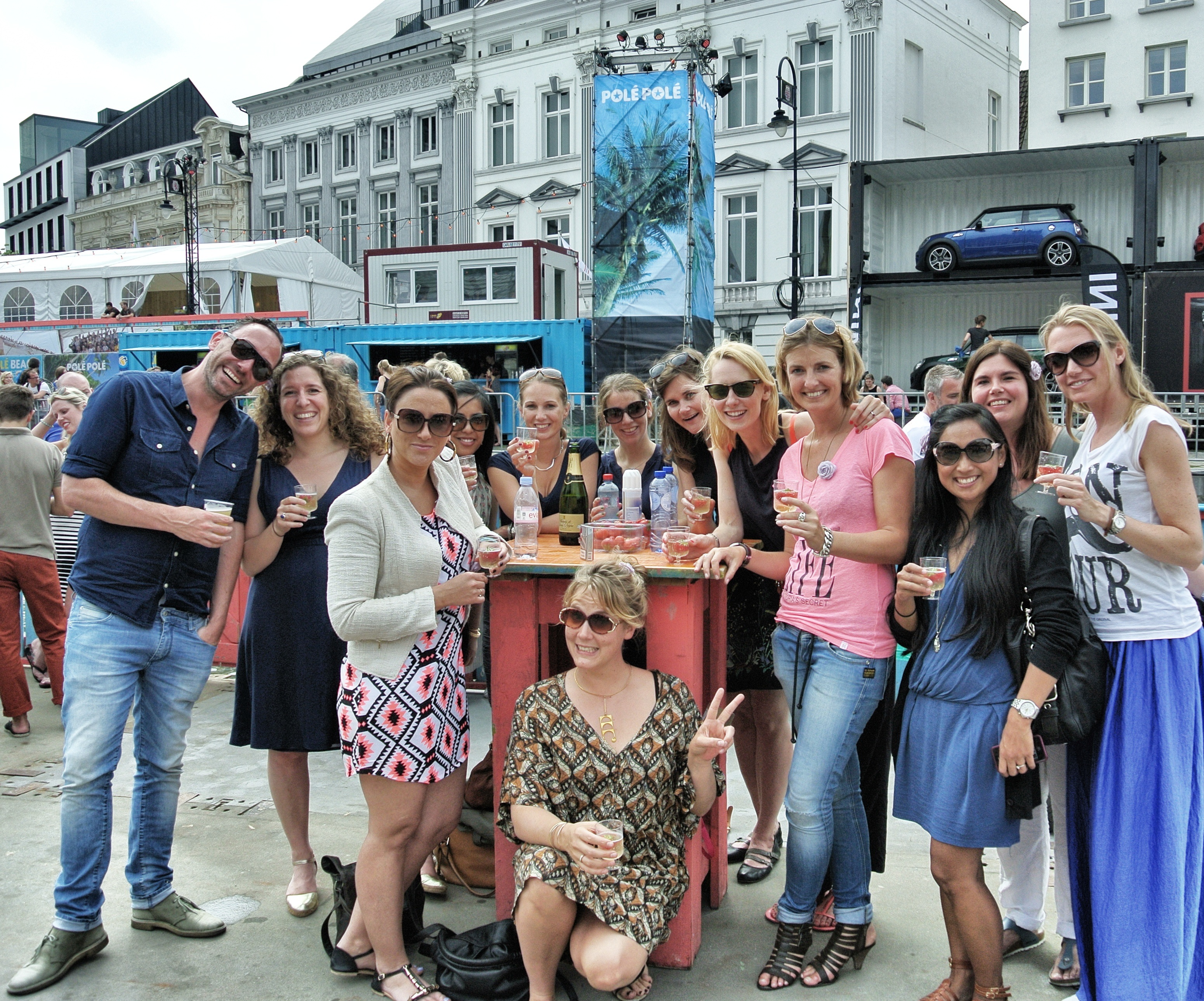 7 Secrets to Making Friends with Dutch Women - Finding Dutchland